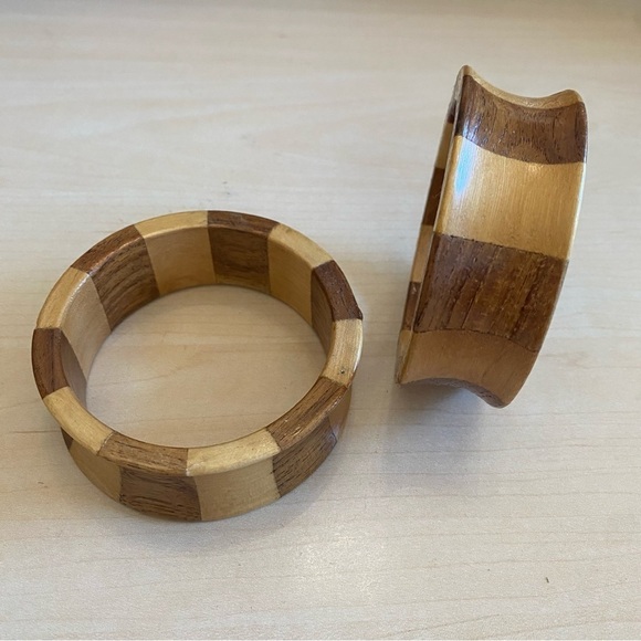 Two Tone Wooden Bangle Set 2pc - Picture 9 of 11